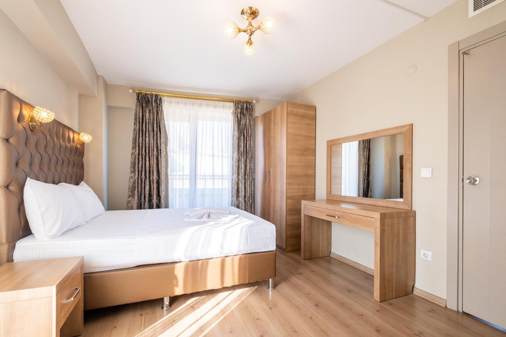 Otel Lavin &