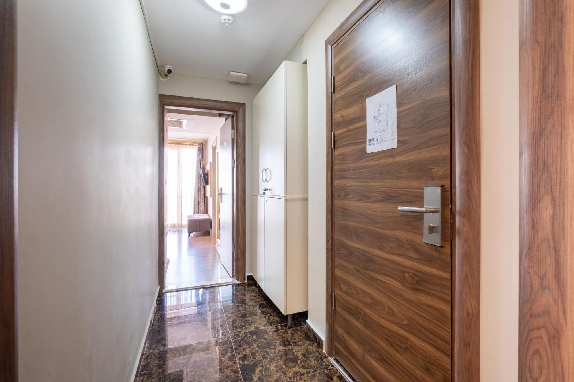 Otel Lavin &