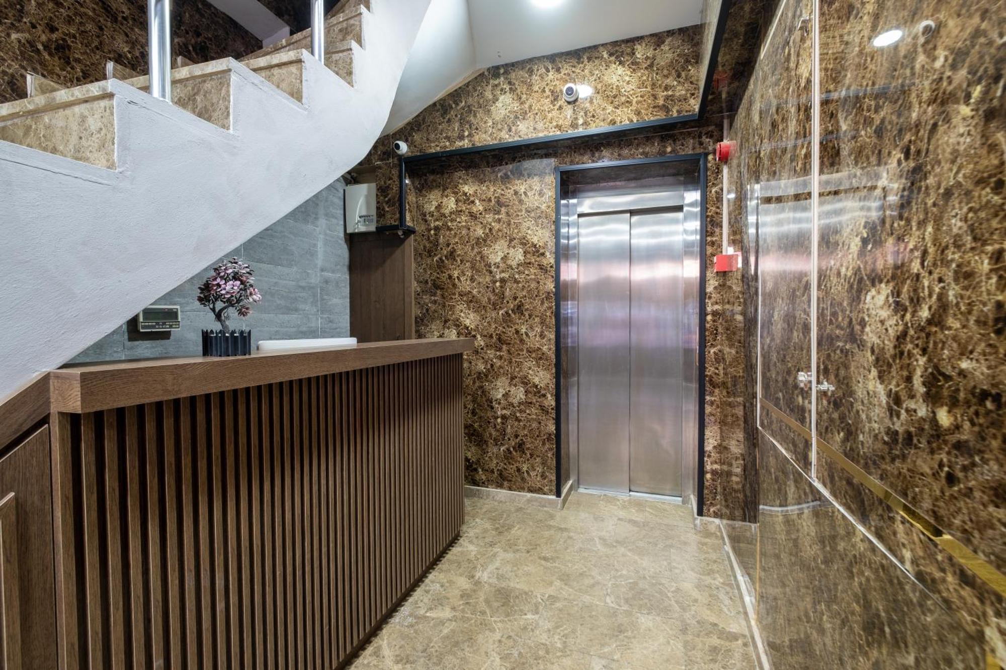 Otel Lavin &